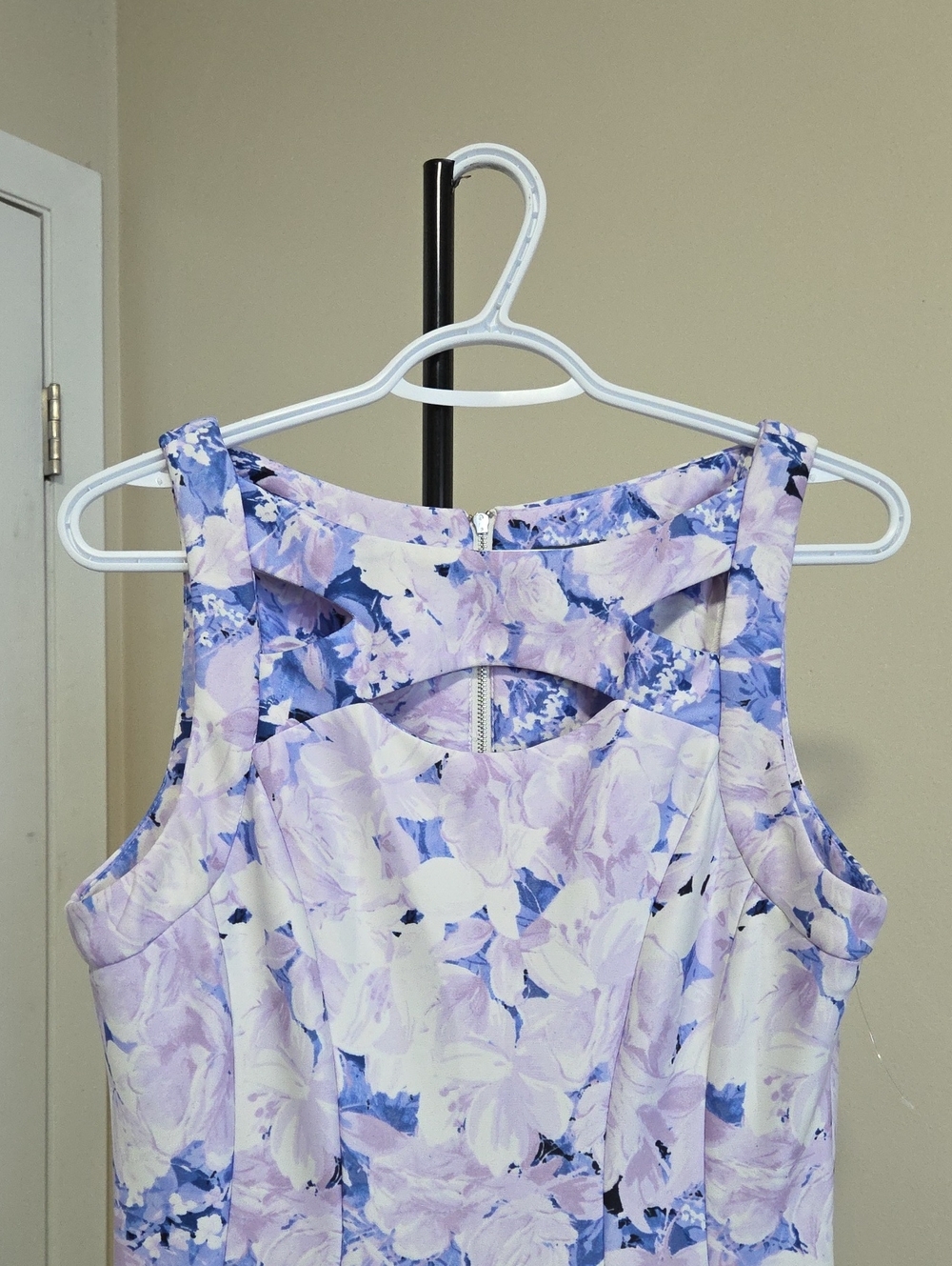 Gabby Skye Lavender and Navy Floral Ombre Fit & Flare Midi Dress - Picture 2 of 6